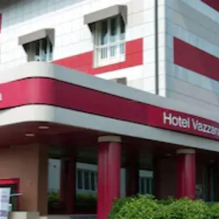 Vazzana 호텔 3*