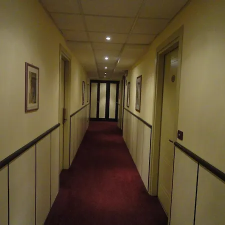 Vazzana Hotel Volpiano