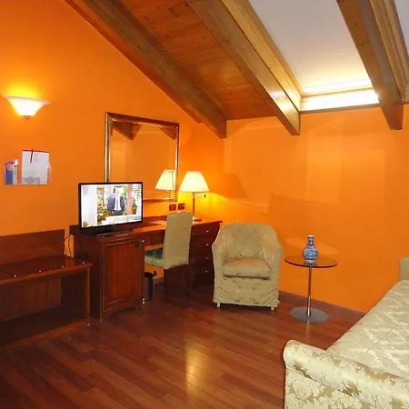 Vazzana 3* 볼피아노