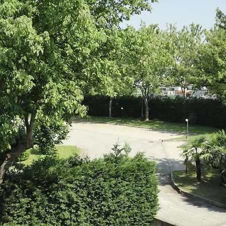 Hotel Vazzana